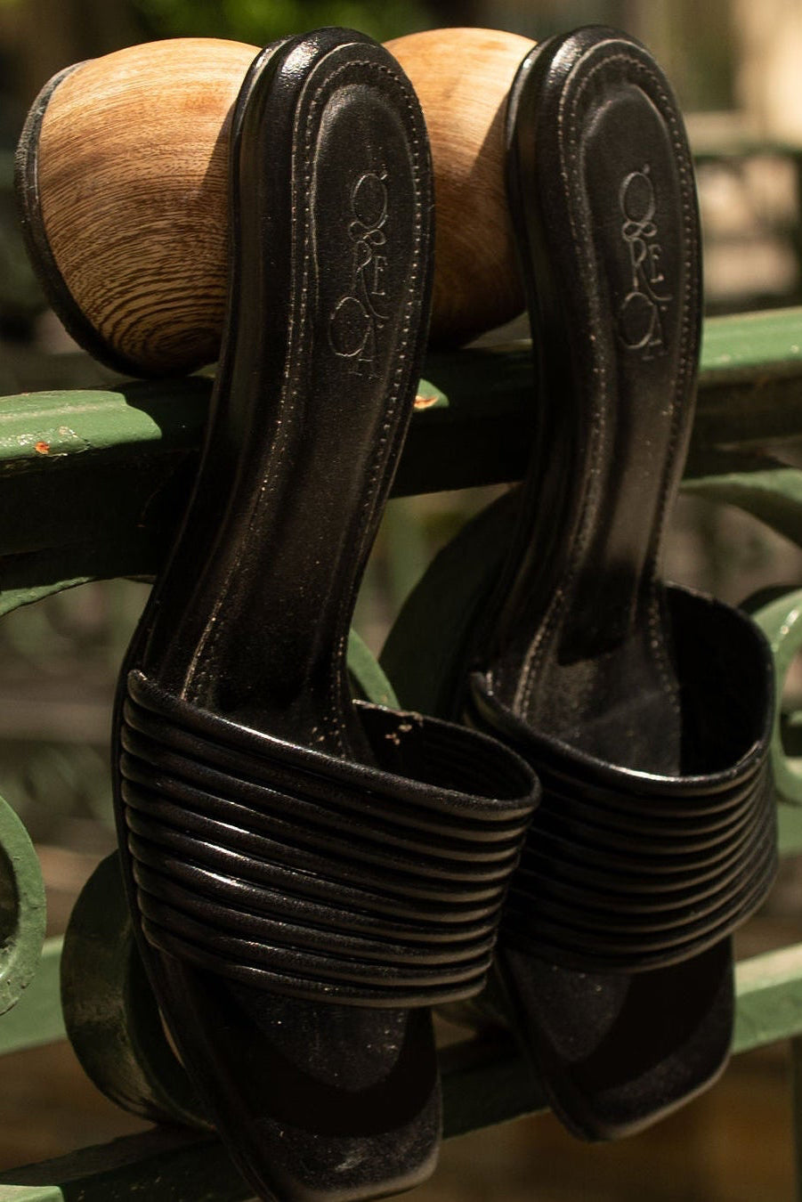 BIANCA NOIR HEELS